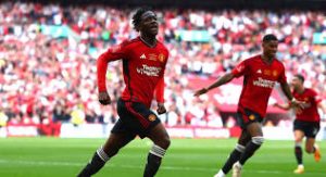 Manchester United brings down Manchester City in FA Cup final